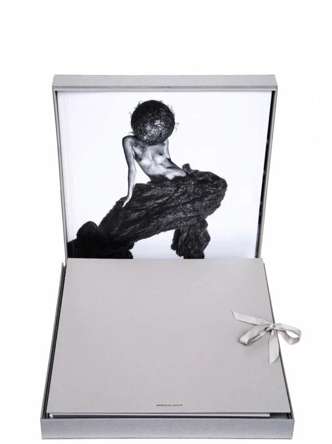 RICK OWENS – KSIĄŻKI RV18S0001-100